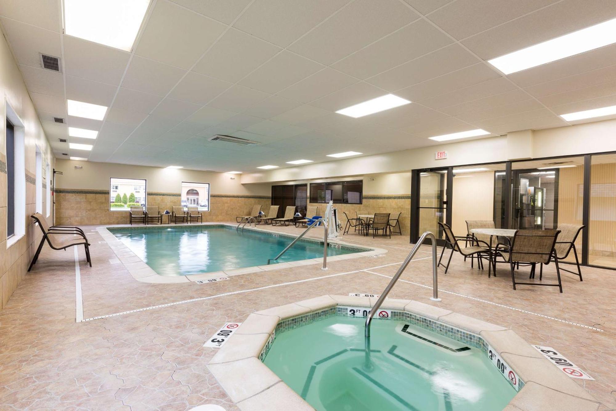 Hampton Inn Port Huron Ngoại thất bức ảnh